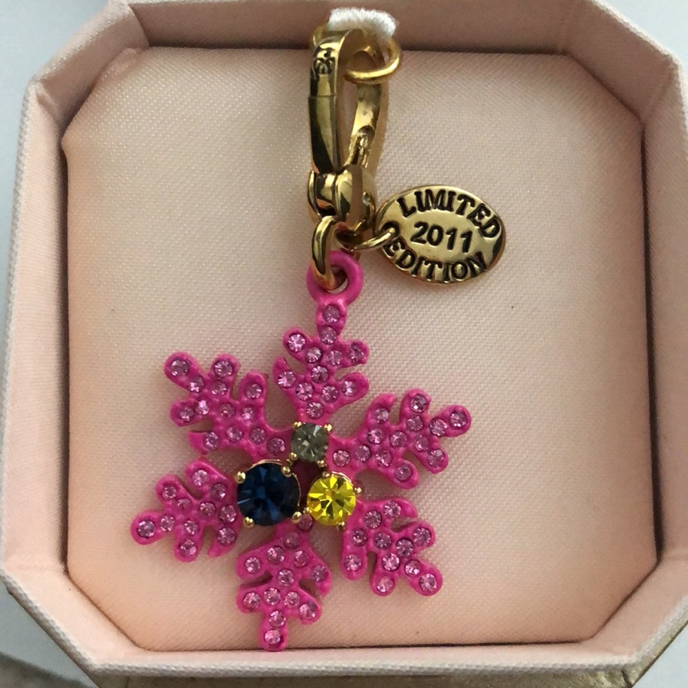 NIB Juicy Couture Limited Edition 2011 Snowflake Charm